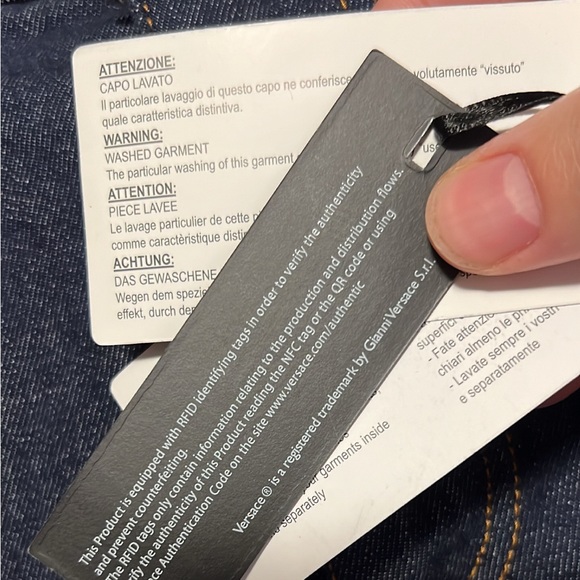 Brand New Versace Jeans - Picture 4 of 5